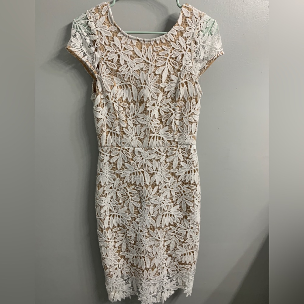 Lulus white dress perfect for bridal shower